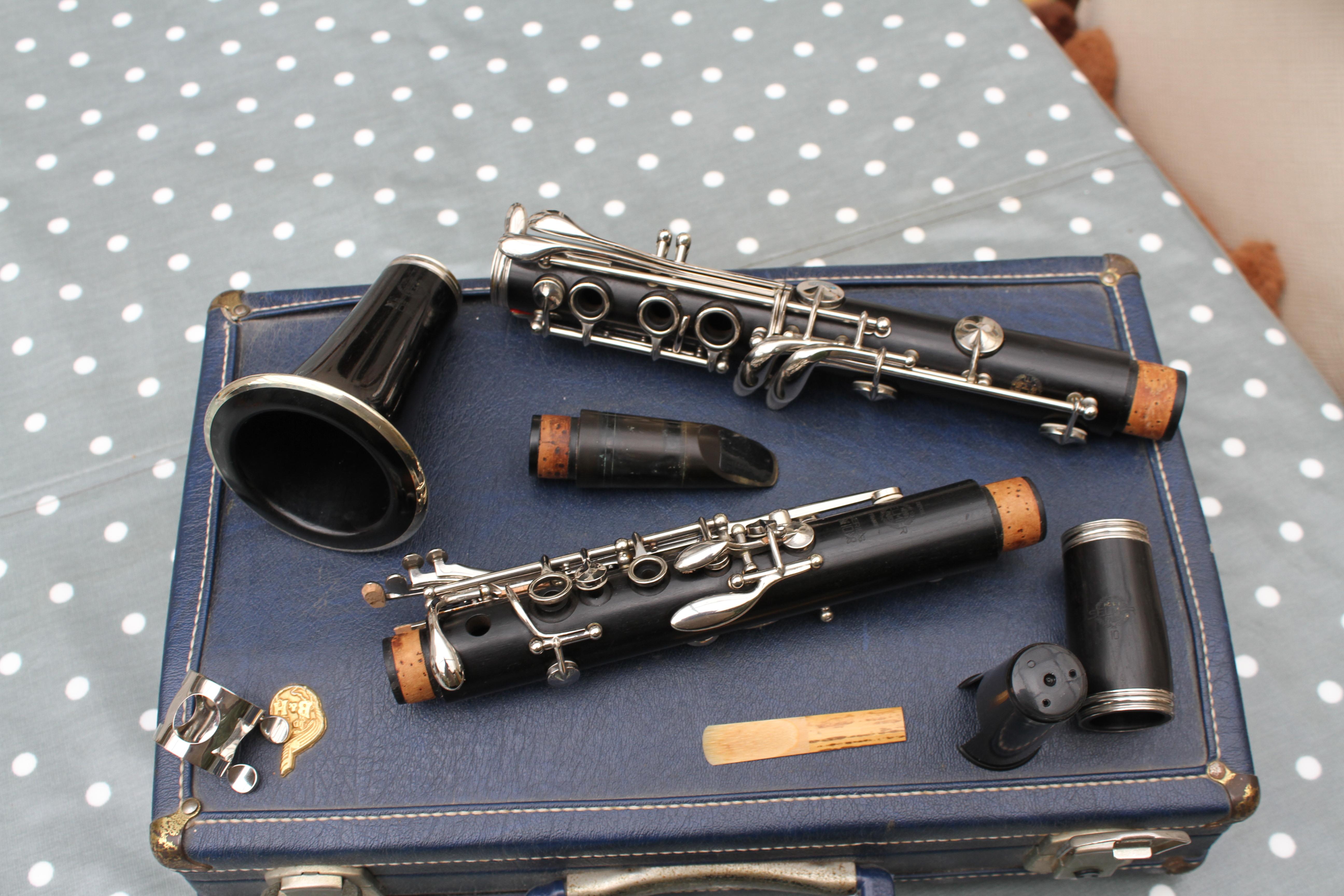 bundy clarinet serial number search