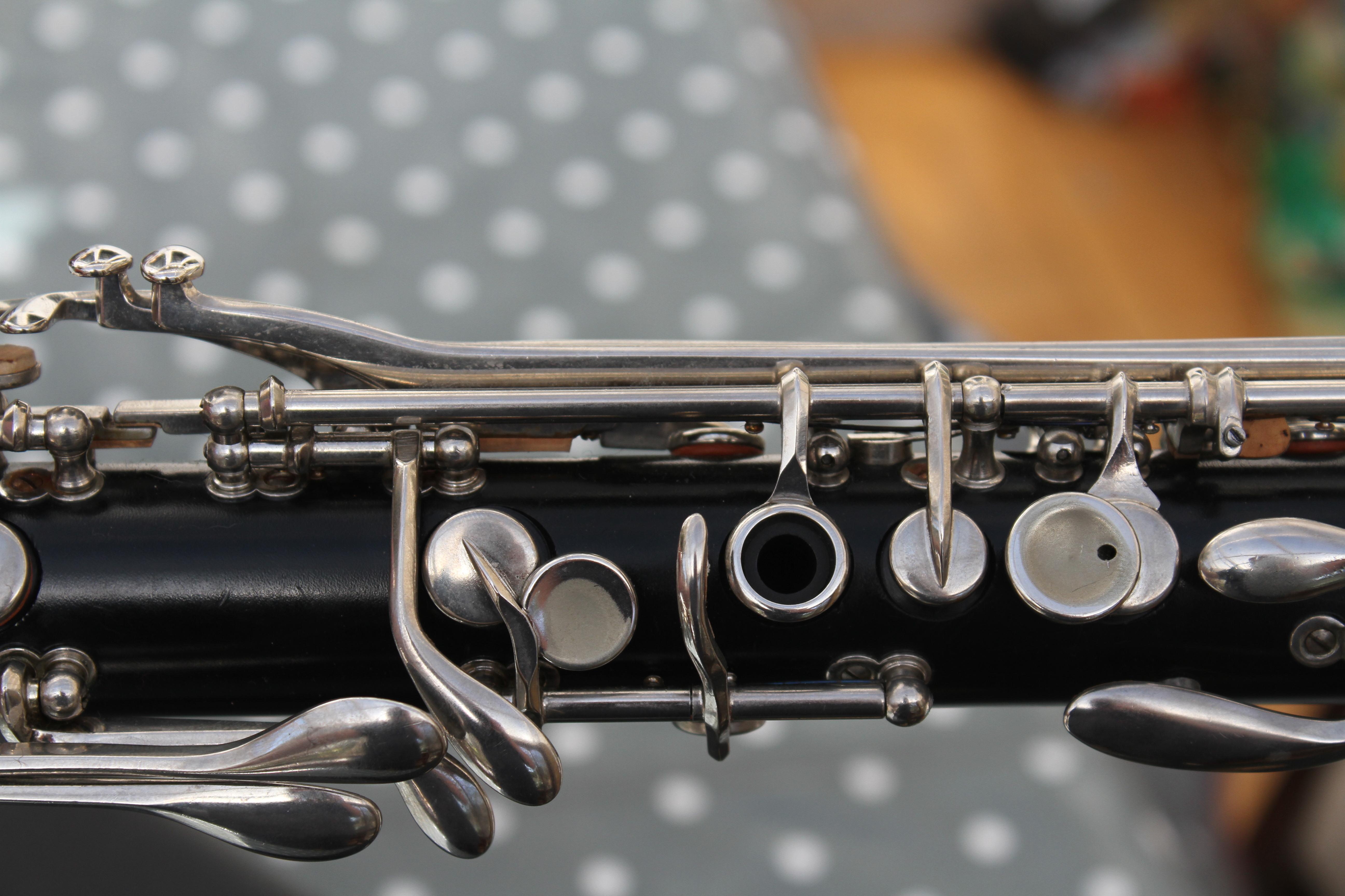 how much is a bundy resonite selmer clarinet worth